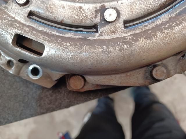 bontott VW PASSAT B6 Kuplung Szett (Szerkezet, Tárcsa)