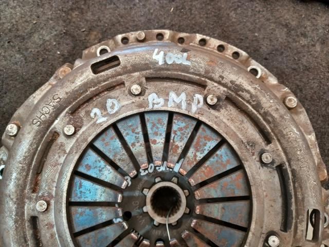 bontott VW PASSAT B6 Kuplung Szett (Szerkezet, Tárcsa)