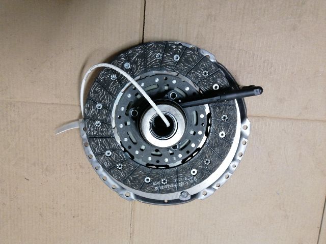 bontott VW PASSAT B6 Kuplung Szett (Szerkezet, Tárcsa)