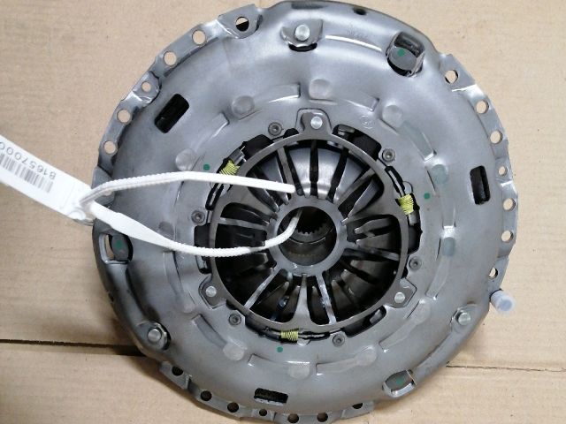 bontott VW PASSAT B6 Kuplung Szett (Szerkezet, Tárcsa)