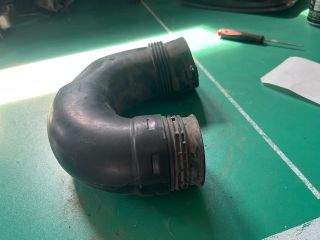 bontott VW PASSAT B6 Légbeömlő Cső