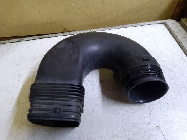 bontott VW PASSAT B6 Légbeömlő Cső