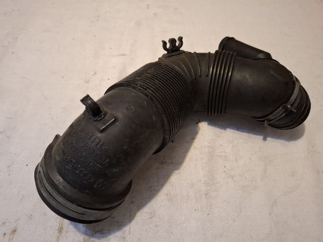 bontott VW PASSAT B6 Légbeömlő Cső