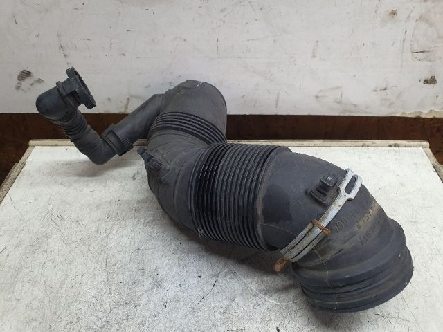 bontott VW PASSAT B6 Légbeömlő Cső