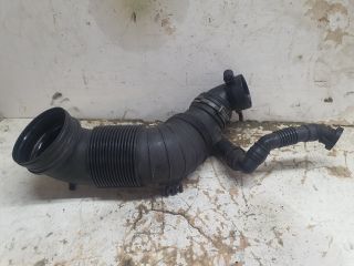 bontott VW PASSAT B6 Légbeömlő Cső