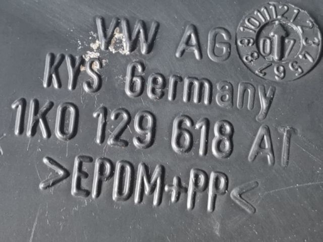 bontott VW PASSAT B6 Légbeömlő Cső