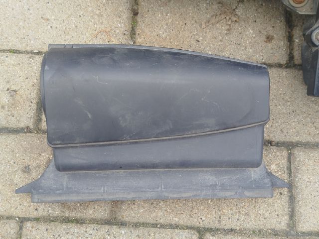 bontott VW PASSAT B6 Légszűrő Ház