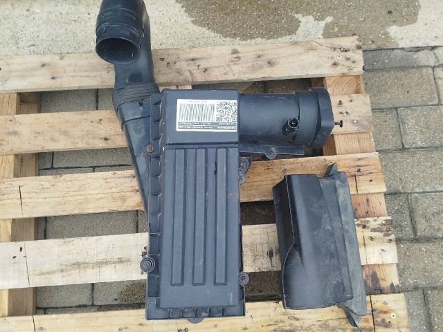 bontott VW PASSAT B6 Légszűrő Ház