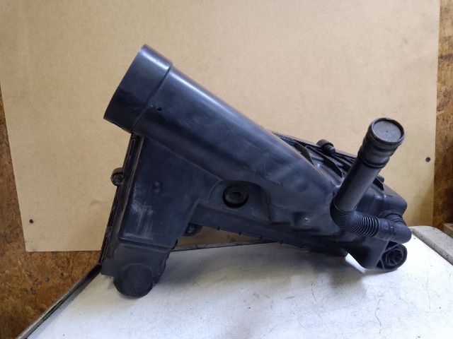 bontott VW PASSAT B6 Légszűrő Ház