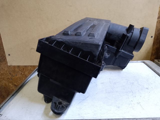 bontott VW PASSAT B6 Légszűrő Ház