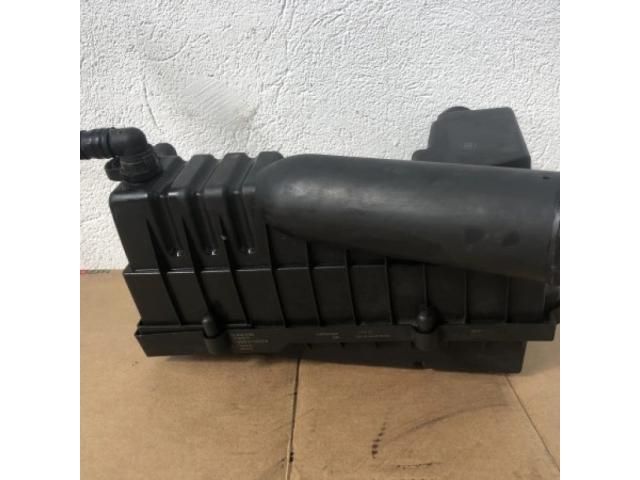 bontott VW PASSAT B6 Légszűrő Ház