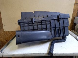 bontott VW PASSAT B6 Légszűrő Ház