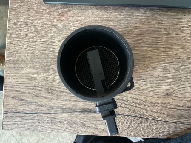 bontott VW PASSAT B6 Légtömegmérő