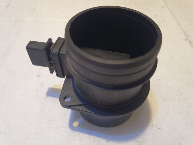 bontott VW PASSAT B6 Légtömegmérő