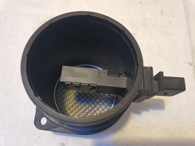 bontott VW PASSAT B6 Légtömegmérő