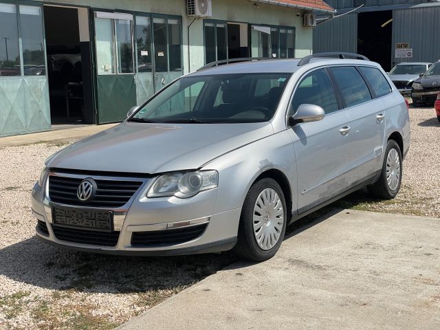 bontott VW PASSAT B6 Motor (Fűzött blokk hengerfejjel)