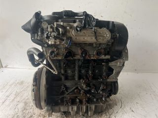 bontott VW PASSAT B6 Motor (Fűzött blokk hengerfejjel)