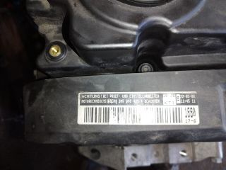 bontott VW PASSAT B6 Motor (Fűzött blokk hengerfejjel)