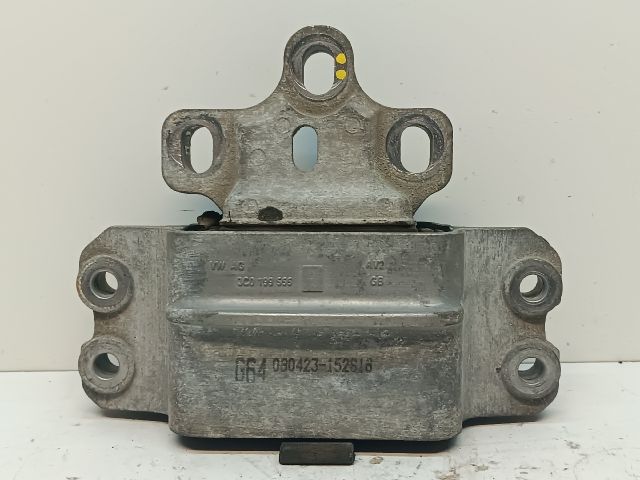 bontott VW PASSAT B6 Motor Tartó Bak Bal