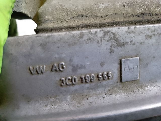 bontott VW PASSAT B6 Motor Tartó Bak Bal