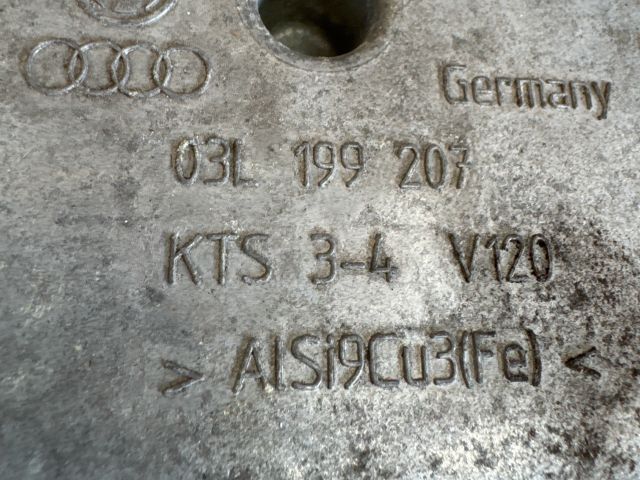 bontott VW PASSAT B6 Motor Tartó Bak (Fém)