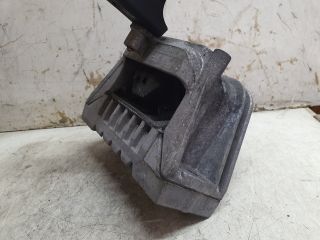 bontott VW PASSAT B6 Motor Tartó Bak (Fém)