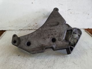 bontott VW PASSAT B6 Motor Tartó Bak (Fém)