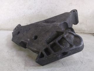 bontott VW PASSAT B6 Motor Tartó Bak (Fém)