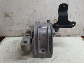 bontott VW PASSAT B6 Motor Tartó Bak (Fém)