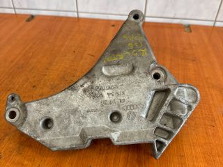 bontott VW PASSAT B6 Motor Tartó Bak (Fém)