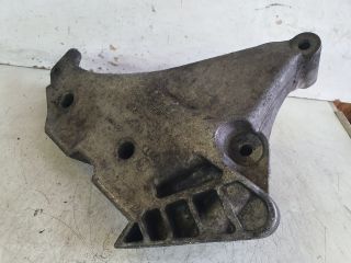 bontott VW PASSAT B6 Motor Tartó Bak (Fém)