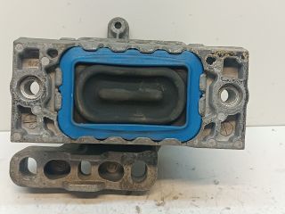 bontott VW PASSAT B6 Motor Tartó Bak Jobb