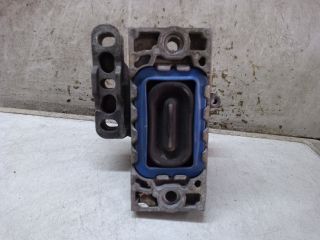 bontott VW PASSAT B6 Motor Tartó Bak Jobb