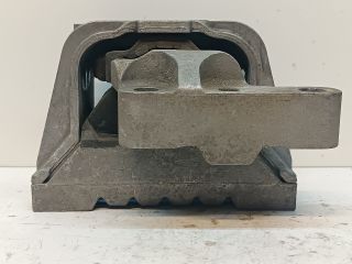 bontott VW PASSAT B6 Motor Tartó Bak Jobb