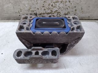 bontott VW PASSAT B6 Motor Tartó Bak Jobb