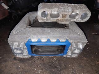 bontott VW PASSAT B6 Motor Tartó Bak (Pozíciófüggetlen)