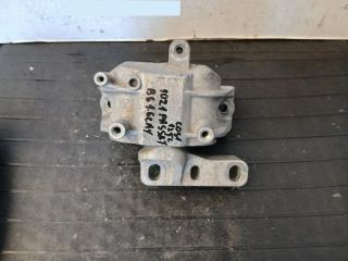 bontott VW PASSAT B6 Motor Tartó Bak (Pozíciófüggetlen)