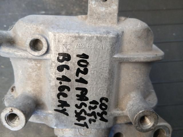 bontott VW PASSAT B6 Motor Tartó Bak (Pozíciófüggetlen)