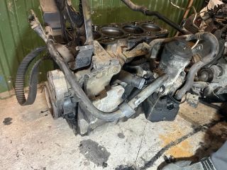 bontott VW PASSAT B6 Motorblokk (Fűzött)