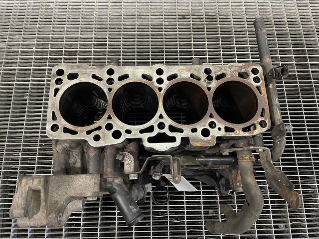 bontott VW PASSAT B6 Motorblokk (Fűzött)