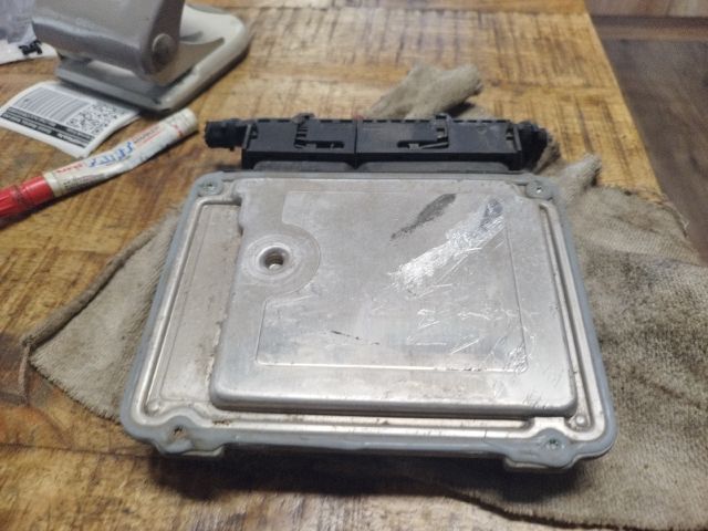 bontott VW PASSAT B6 Motorvezérlő