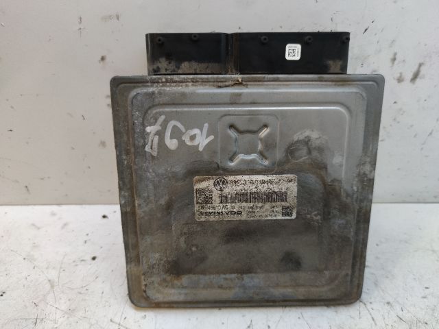 bontott VW PASSAT B6 Motorvezérlő