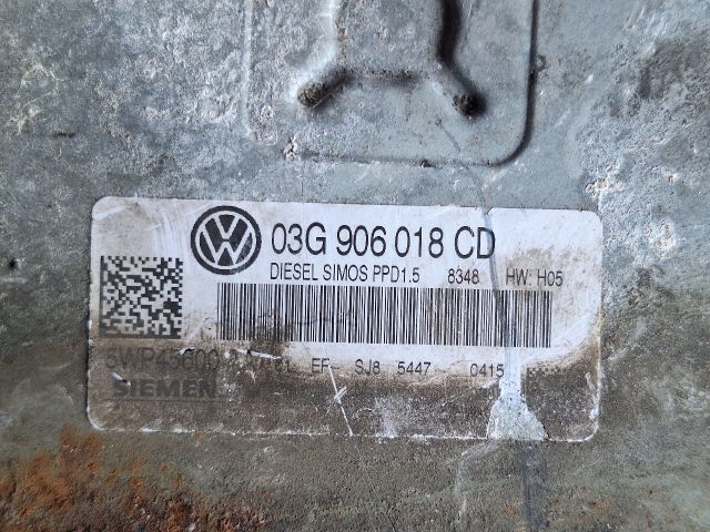 bontott VW PASSAT B6 Motorvezérlő