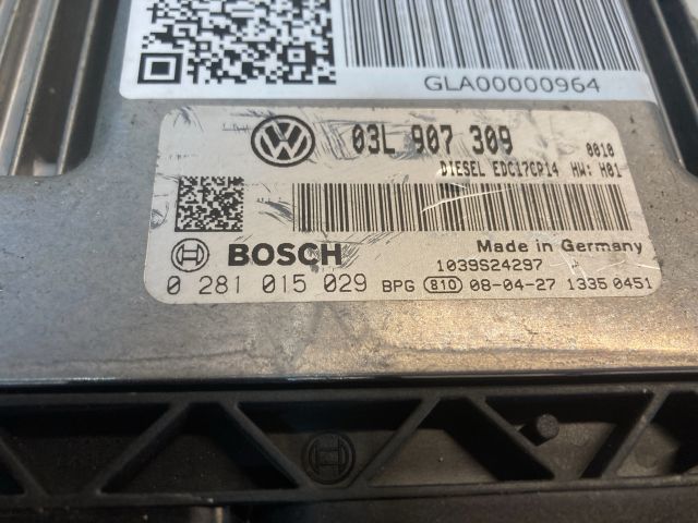 bontott VW PASSAT B6 Motorvezérlő