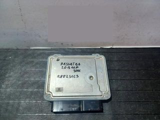 bontott VW PASSAT B6 Motorvezérlő