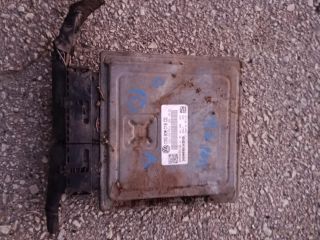 bontott VW PASSAT B6 Motorvezérlő