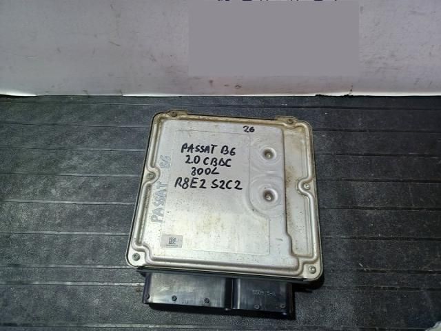 bontott VW PASSAT B6 Motorvezérlő