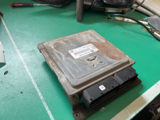 bontott VW PASSAT B6 Motorvezérlő