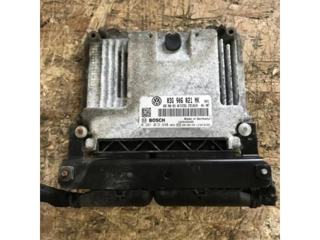 bontott VW PASSAT B6 Motorvezérlő