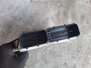 bontott VW PASSAT B6 Motorvezérlő